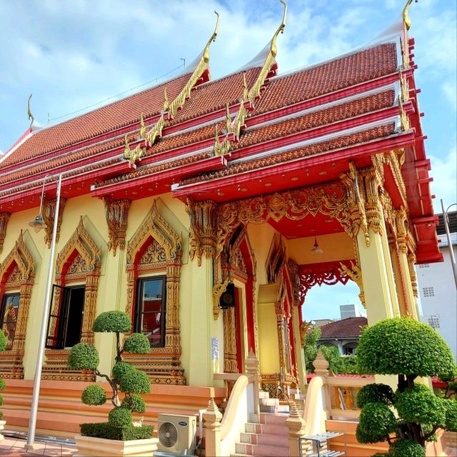 เที่ยวไปทำบุญไป