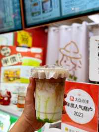 旺角全港首創甘蔗茶飲