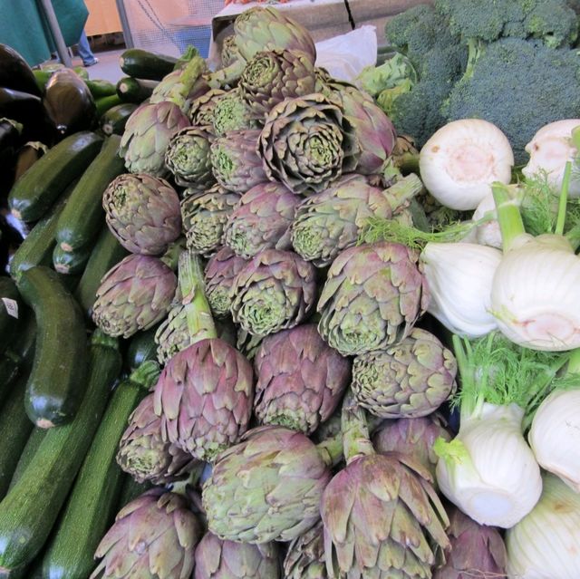 Exploring Marché de la Création Bastille 