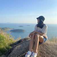 ผาหินดำ ⛰️