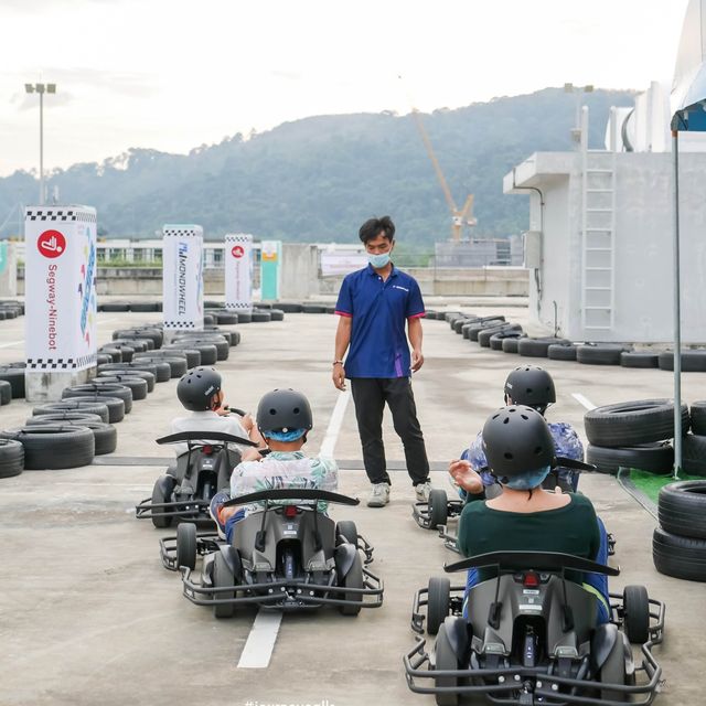 สนามโกคาร์ทไฟฟ้า แห่งแรกในภูเก็ต