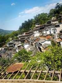 Up to the Mountain 🔝 Wuyuan Huangling 