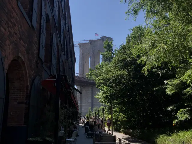 New attractions of Brooklyn, Dumbo 