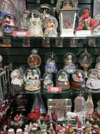 12월 25일에만 문을 닫는 크리스마스 마켓, “La Boutique de Noël de Québec”