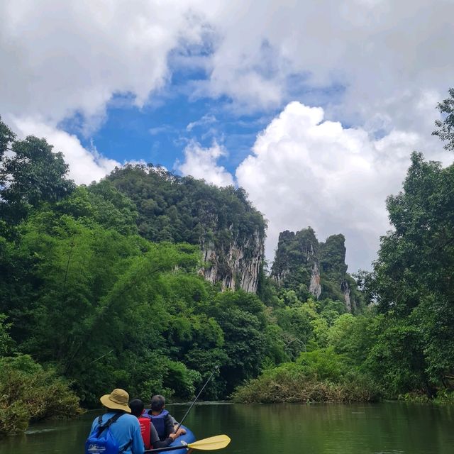 khao Sok Green Valley Resort สุราษฎร์ธานี