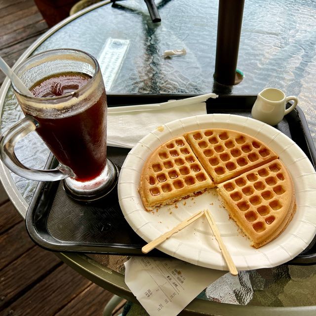 【台湾/台北】烏來老街で立ち寄って欲しいカフェ「烏來海倫咖啡 (Helen Coffee)」