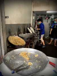 ร้านข้าวตังโบราณ หอม กรอบ อร่อย ที่ชุมชนริมน้ำฯ