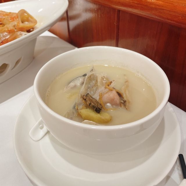 深圳探店👍🏻深圳老字號🌃必食北京片皮鴨