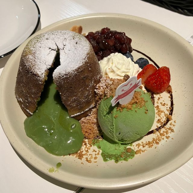 《甜品店開西餐廳 🍮有驚喜》