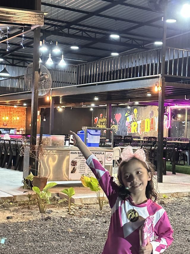 MUST TRY NEWLY OPEN - SANTHAI CAFE 🍽️ 