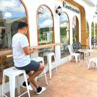 🌿Grand X Cafe & Hotel Sattahip