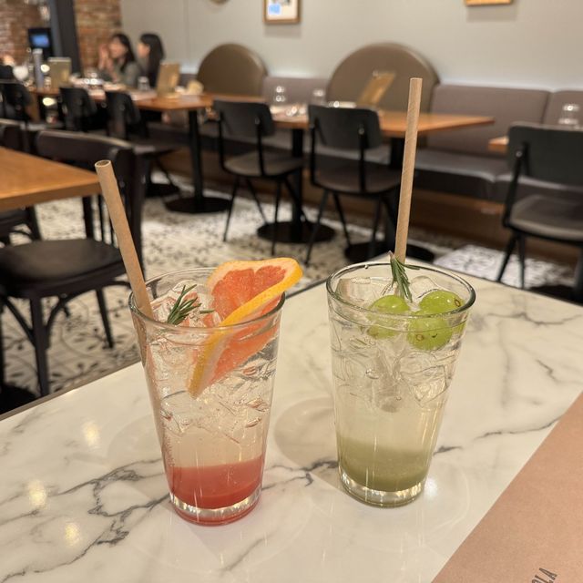 종로 맛집 더플레이스 광화문 SFC점