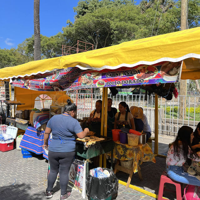 I love street food 