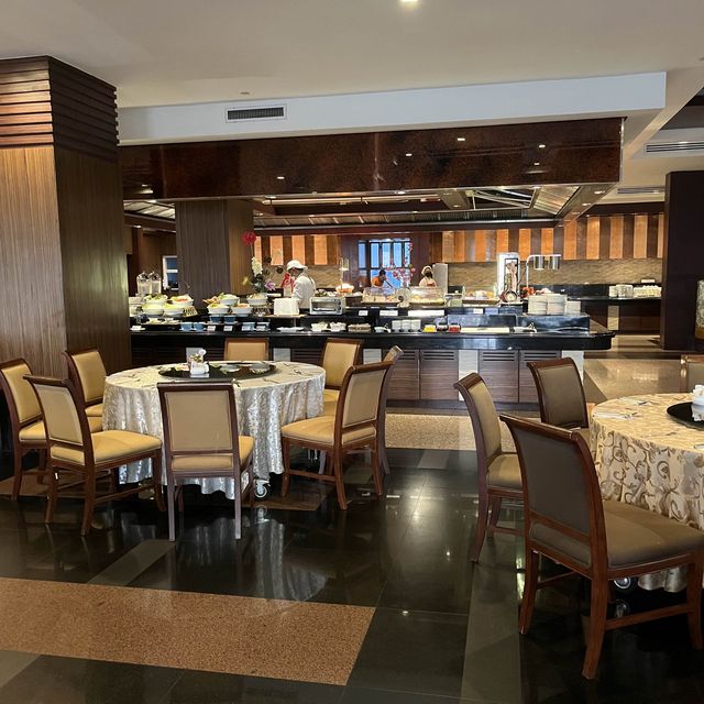 Grand Pacific Sovereign Hotel-affordable 🇹🇭
