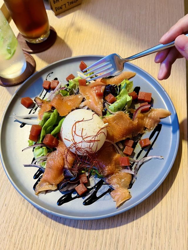 香港美食🍀荃灣無印風西餐咖啡店