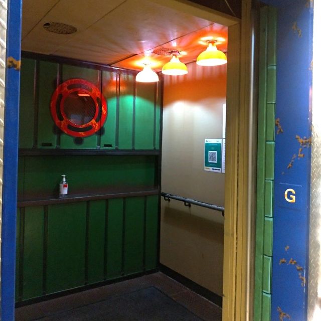 牛頭角工廠區內的特色「工業家酒店」