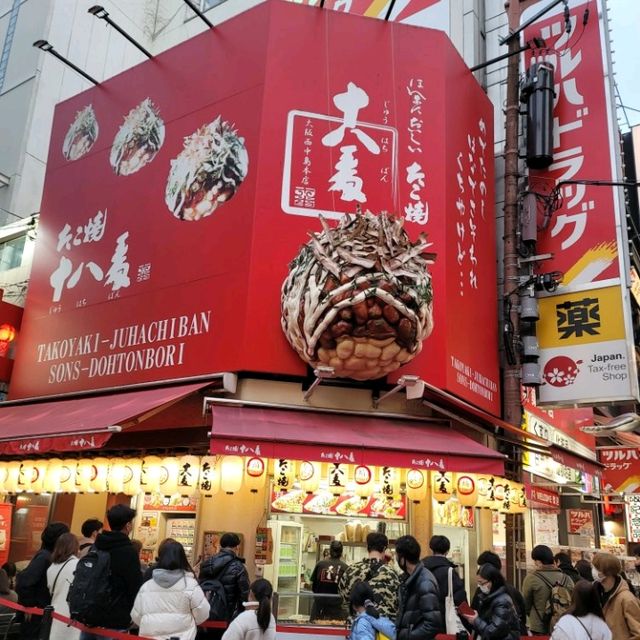 美食與購物完美融合的商圈🛍🍱