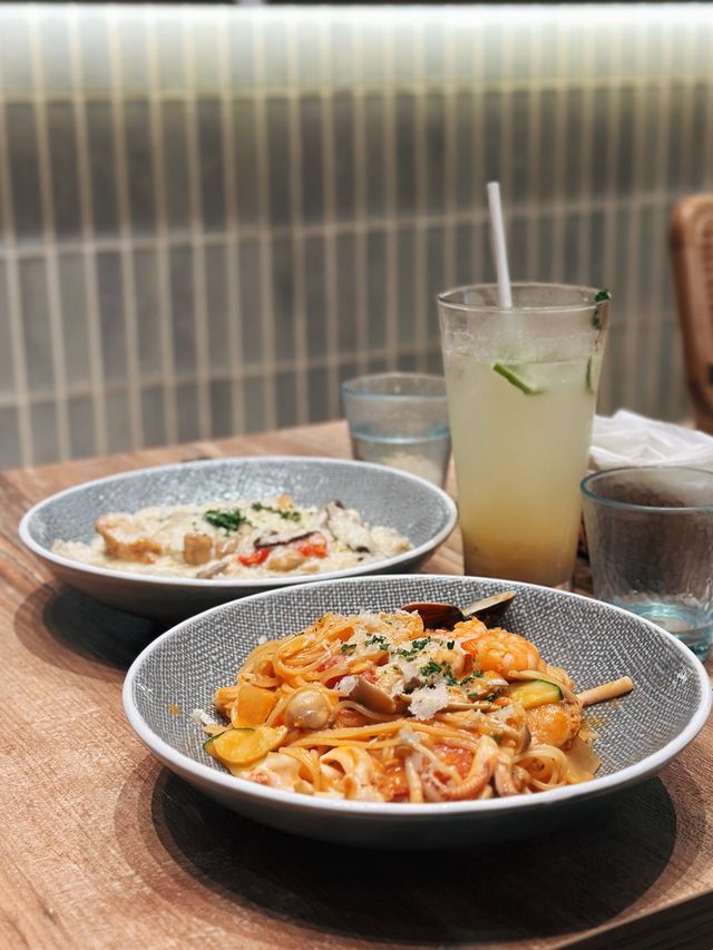 《台北》京站百貨中的和風洋食 健康甘糀料理-糀日和 Kouji Cafe 京站店