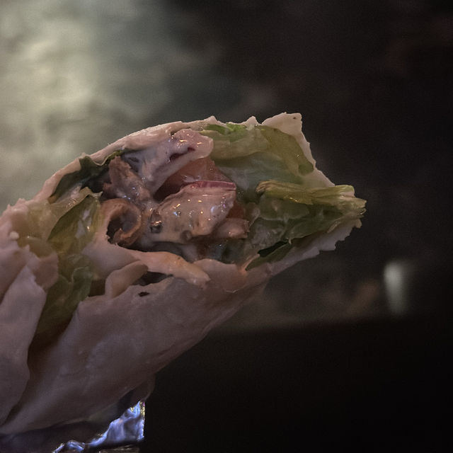 異國風情！土耳其經典街頭小食🇹🇷 Döner kebab ‧ 土耳其旋轉烤肉卷🌯