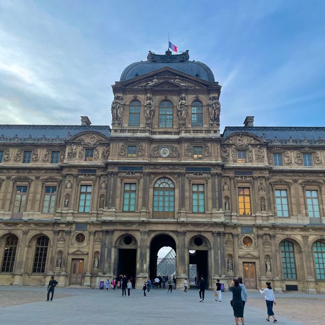 The art of Louvre architecture