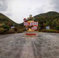 Beautiful Autumn View of Boeun Miniature Park