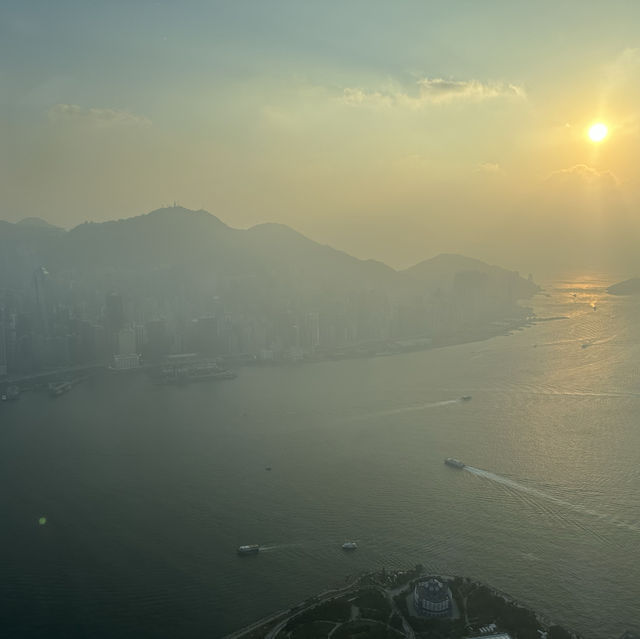 Ritz Carlton 下午茶 景色一流