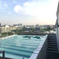 Amber Sukhumvit 85 Hotel