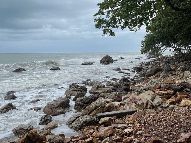 Sichon beach ทะเลภาคใต้ 