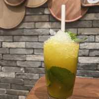 圍方內的 CAFE DECO PIZZERIA