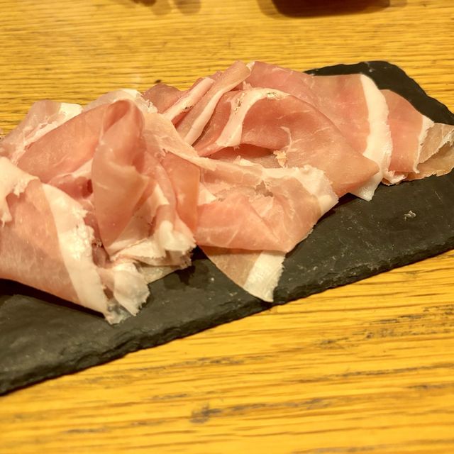 【大阪・難波】道頓堀川の夜景が楽しめるイタリアンレストラン「MOULIN（ムーラン）」