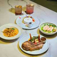 𝐀𝐫𝐛𝐨𝐮𝐫 𝐇𝐨𝐭𝐞𝐥 & 𝐑𝐞sidence pattaya
