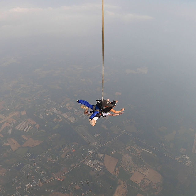 泰國13000呎高空跳傘🪂