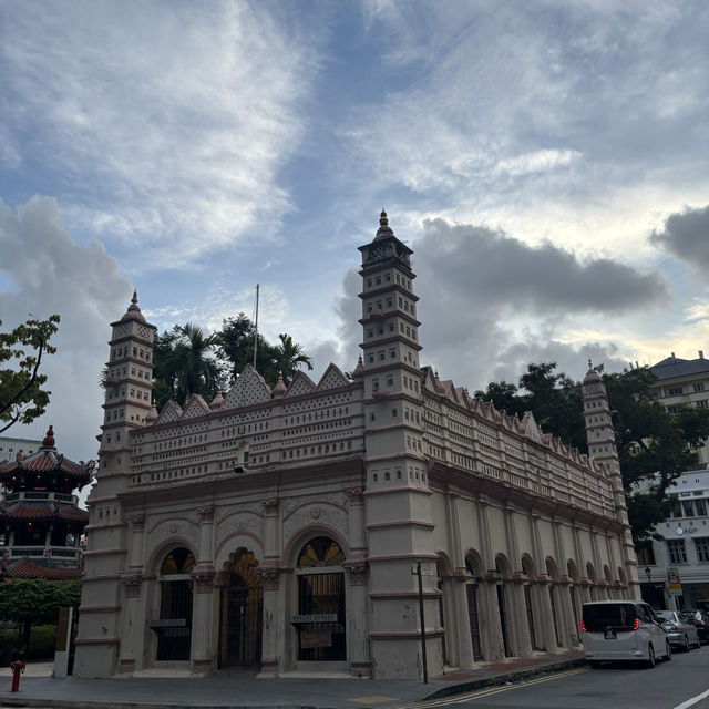 เดินเล่น china town Singapore 