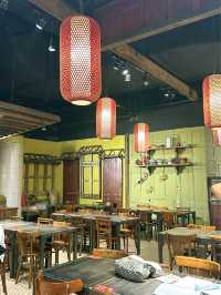 A Retro Themed Food Republic in Vivocity 