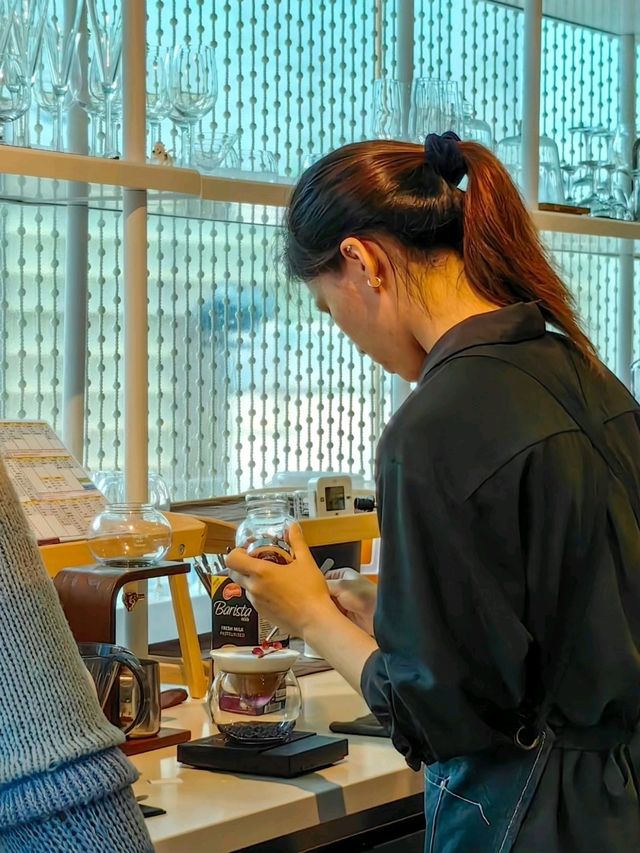Perfect Spot for the Perfect Shot - Come True Cafe