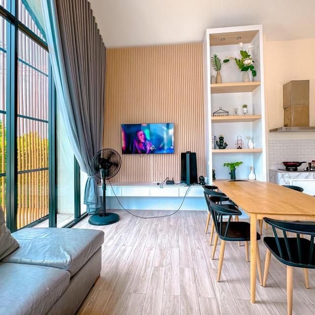 Villa Paramount