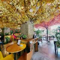 CAFE KREAMS