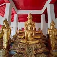วัดแรกของรัตนโกสินทร์ในยุคฟื้นฟูศิลปะวิทยาการ