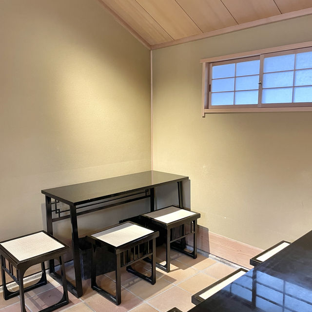 伏見稲荷大社モチーフのパフェ⛩️🦊