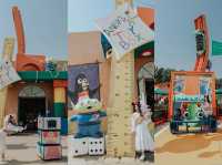 Hong Kong Disneyland 