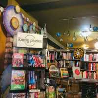 la 뜻밖의 포토존 , 더 라스트 북스토어(the LAST BOOKSTORE) 📚
