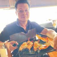 ร้านกุ้งเผา ริมแม่น้ำอยุธยา  