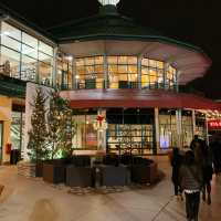 Lexington Green Shopping Center: A Retail and Dining Haven