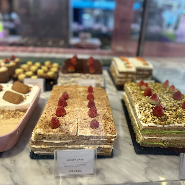 A Pink Paradise at EL&N Cafe