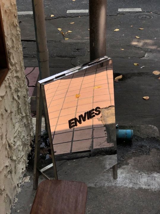 ENVIES cafe 