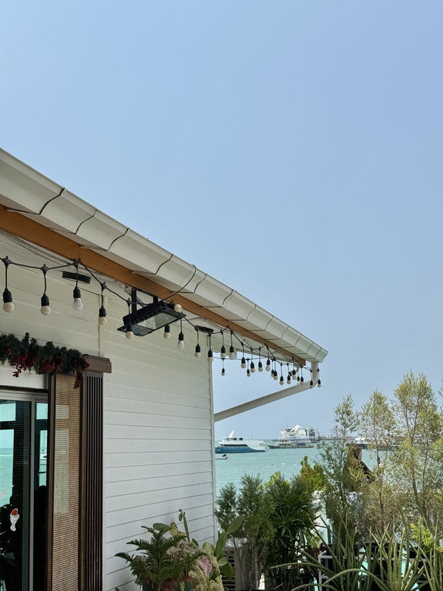 บ้านเล โฮมคาเฟ่ | พัทยา 🏡✨🥤⛴️