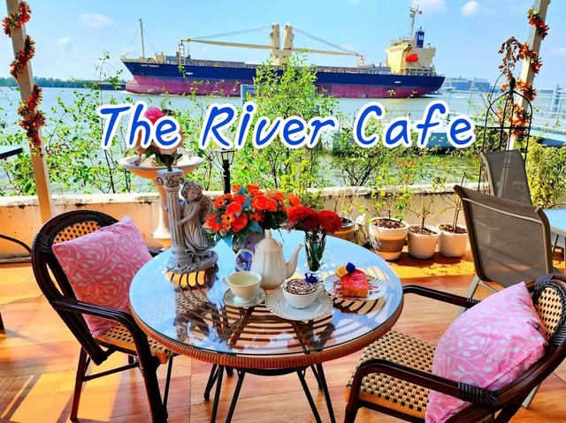 The River Cafe คาเฟ่วิวสวยริมแม่น้ำเจ้าพระยา