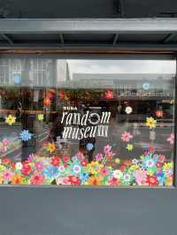 Random Museum-卡通少女主題的隨機博物館，滿滿藝術氛圍