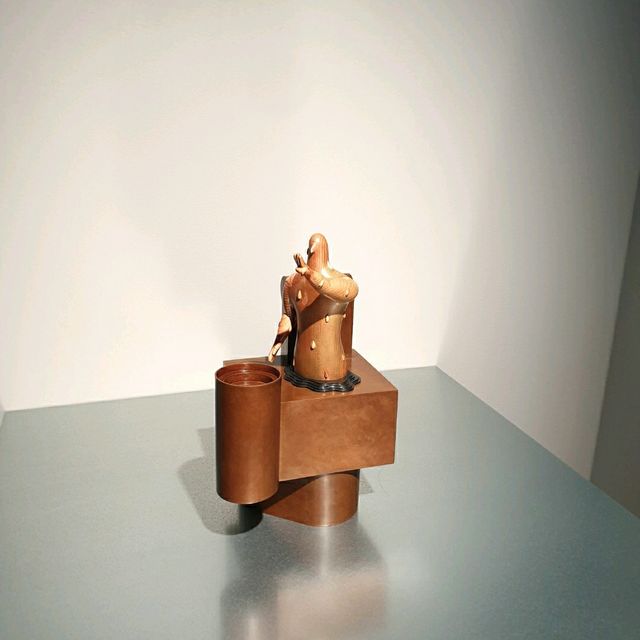 지독해야 닿을 수 있는 공예의 끝, <제 1회 서울시 유리지공예상 기념전>