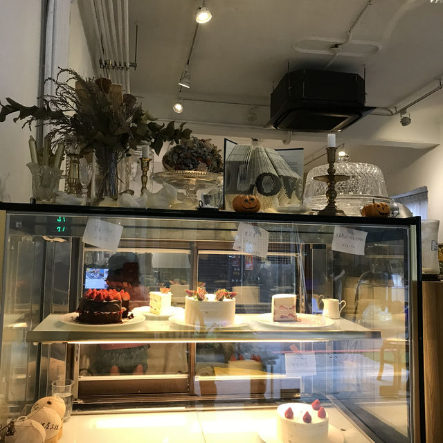 台北カフェおすすめ！可愛すぎるスヌーピーワッフル